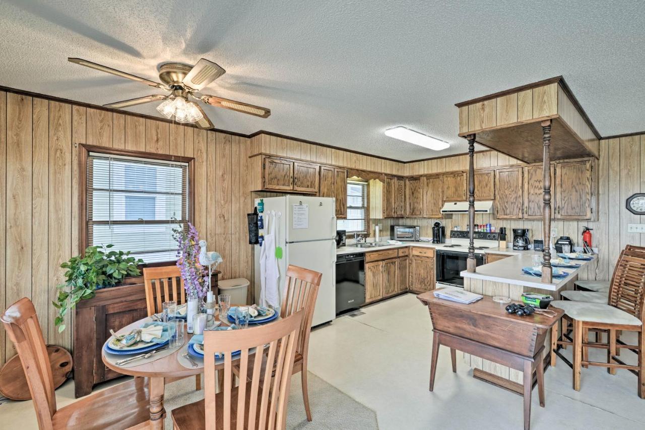 Pet-Friendly Second Row House Steps To Beach! Holden Beach Exterior foto