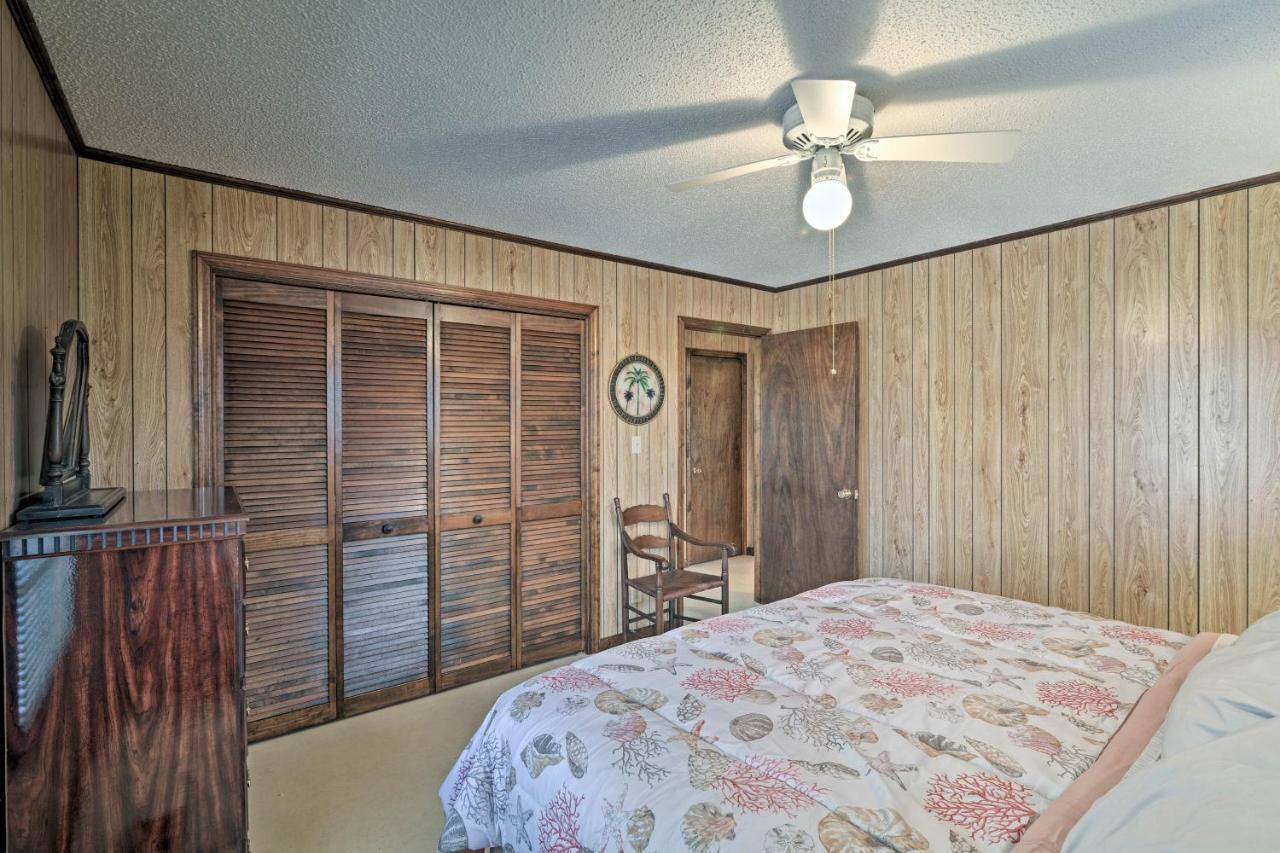 Pet-Friendly Second Row House Steps To Beach! Holden Beach Exterior foto