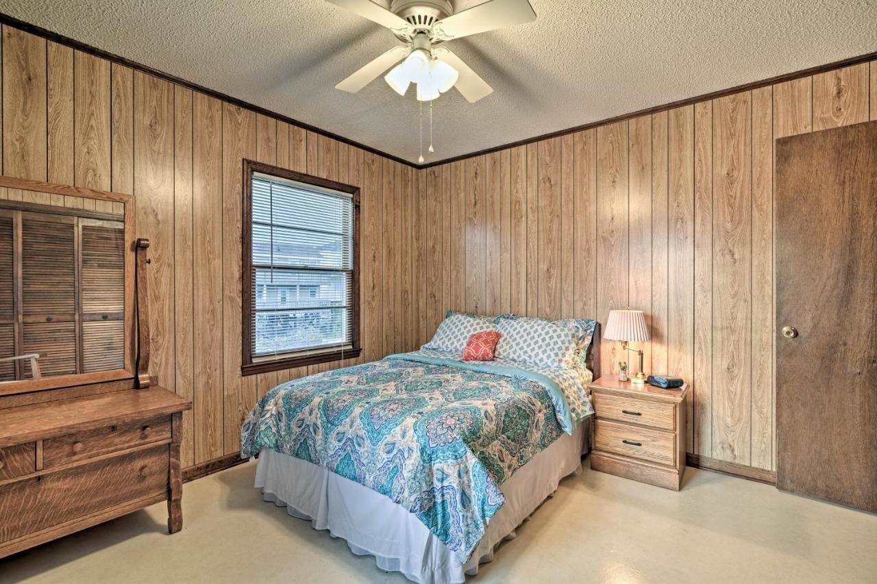 Pet-Friendly Second Row House Steps To Beach! Holden Beach Exterior foto
